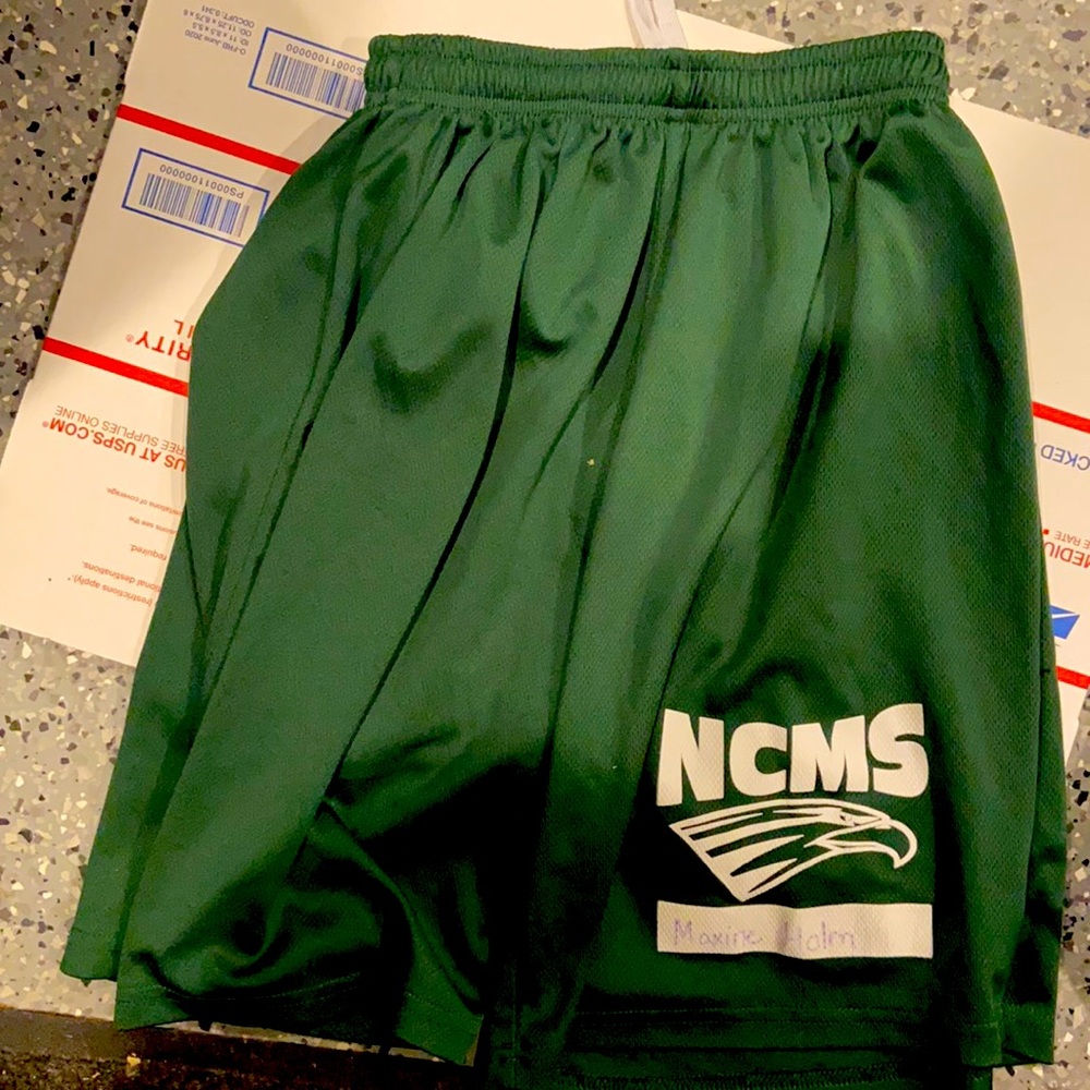 SCHOOLWESR/UNIFORMITY/WORKWEAR DRK GREEN GYM SHORT
